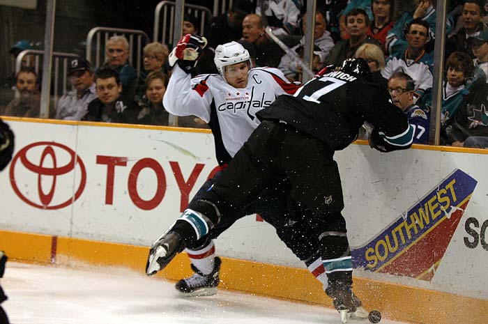 sharks_caps18