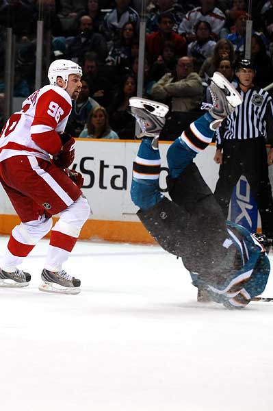 sharks_detroit13