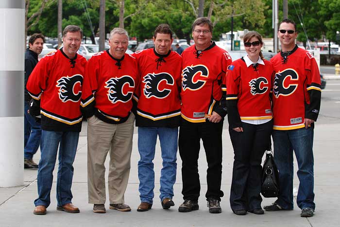 7sharks_flames_fans21