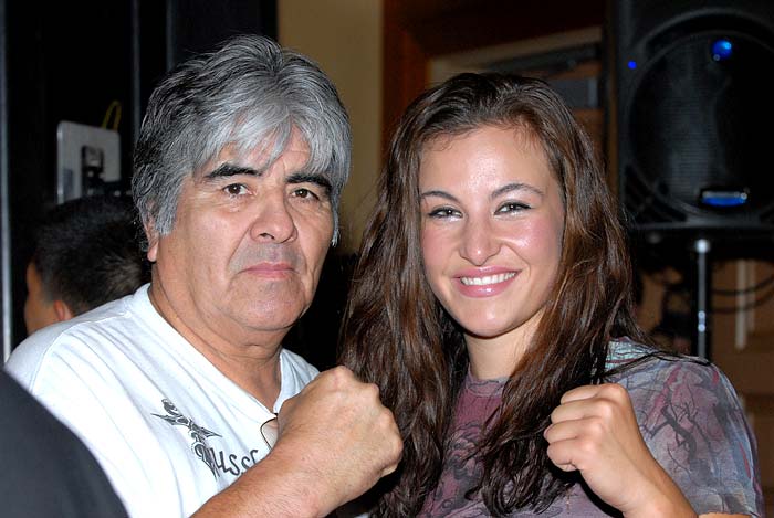 2009_strikeforce33
