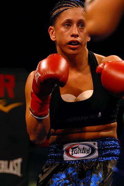 playboy_kickboxing57