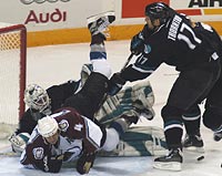 Rob Blake vs Vesa Toskala