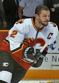 Jarome Iginla warms up for game 1