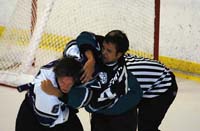 33897313.day1game2_6